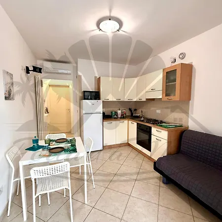 Smeraldo Perla D'amare - Sul Mare * 圣贝内代托-德尔特龙托